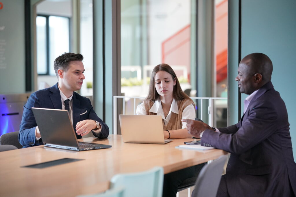 A mentor-led discussion, showcasing hands-on learning and growth through sales internships.